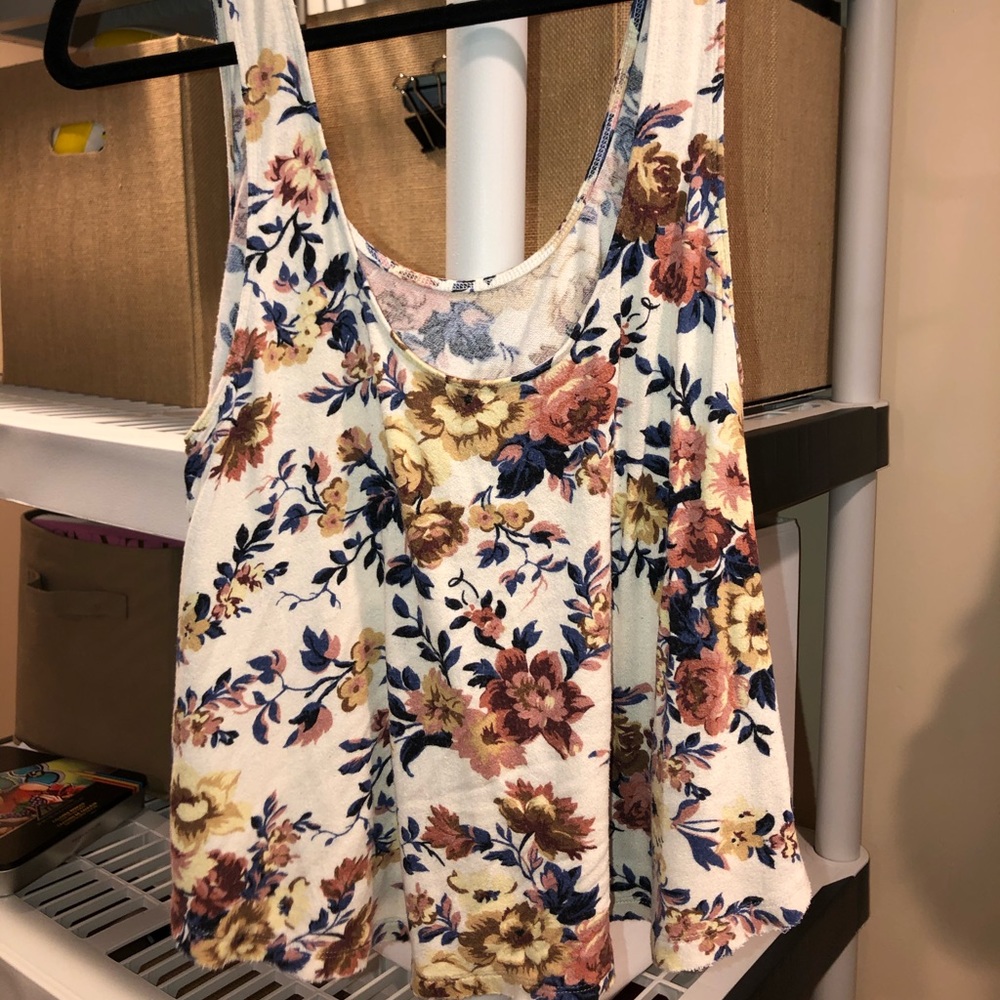 Floral American Eagle tank top